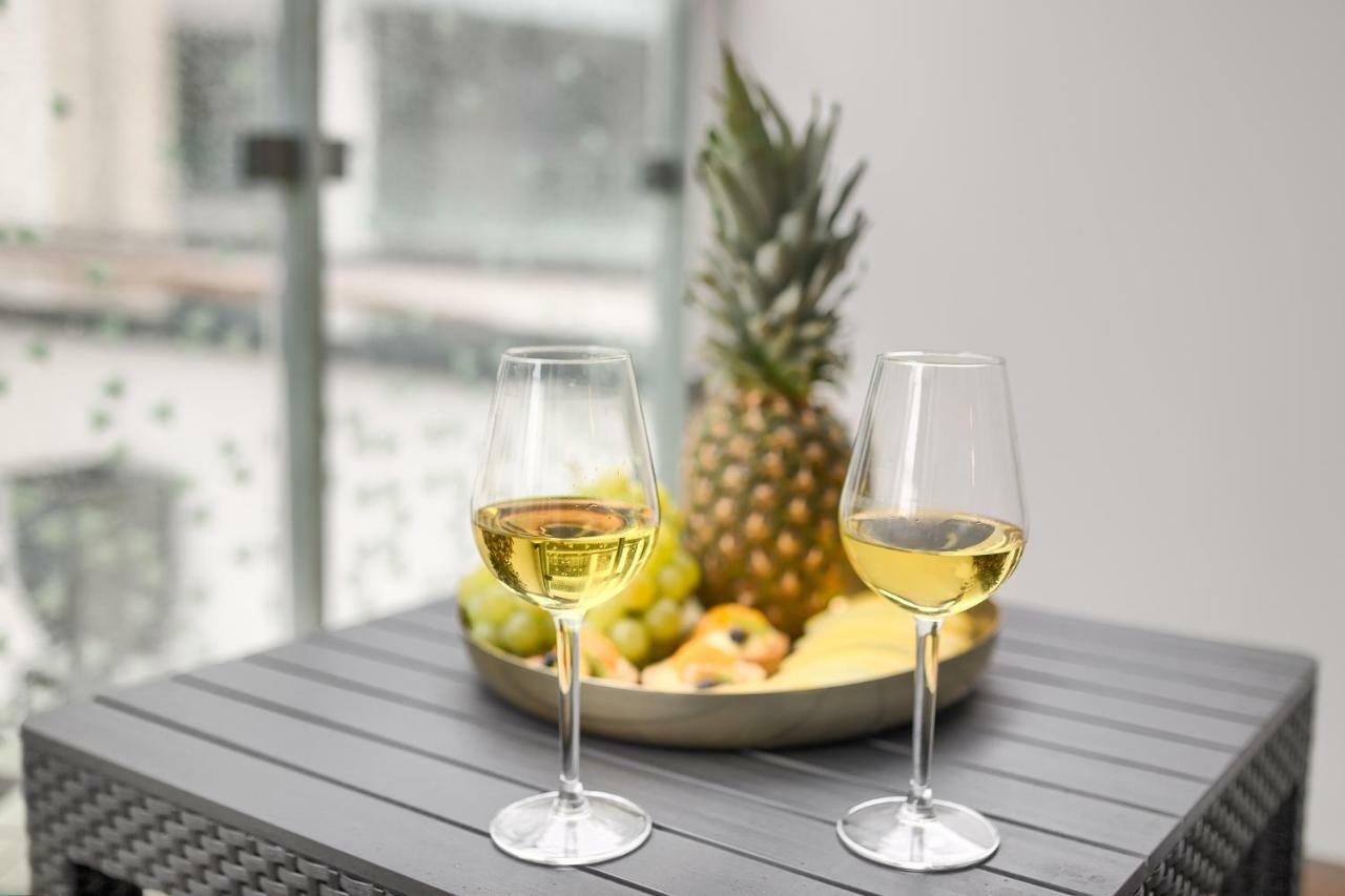 Apartament Lux Tukan A315 Nadmorskie Tarasy - Holiday City Kołobrzeg Eksteriør billede